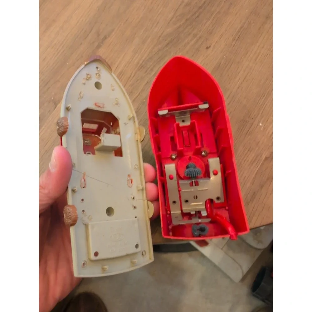 Vintage IDEAL Motorific Boats 
